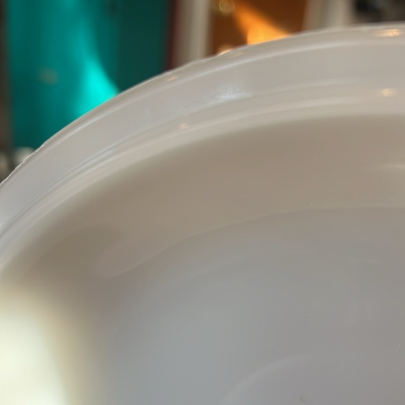 VTG Fire King Oven Proof Casserole - Picture 10 of 12